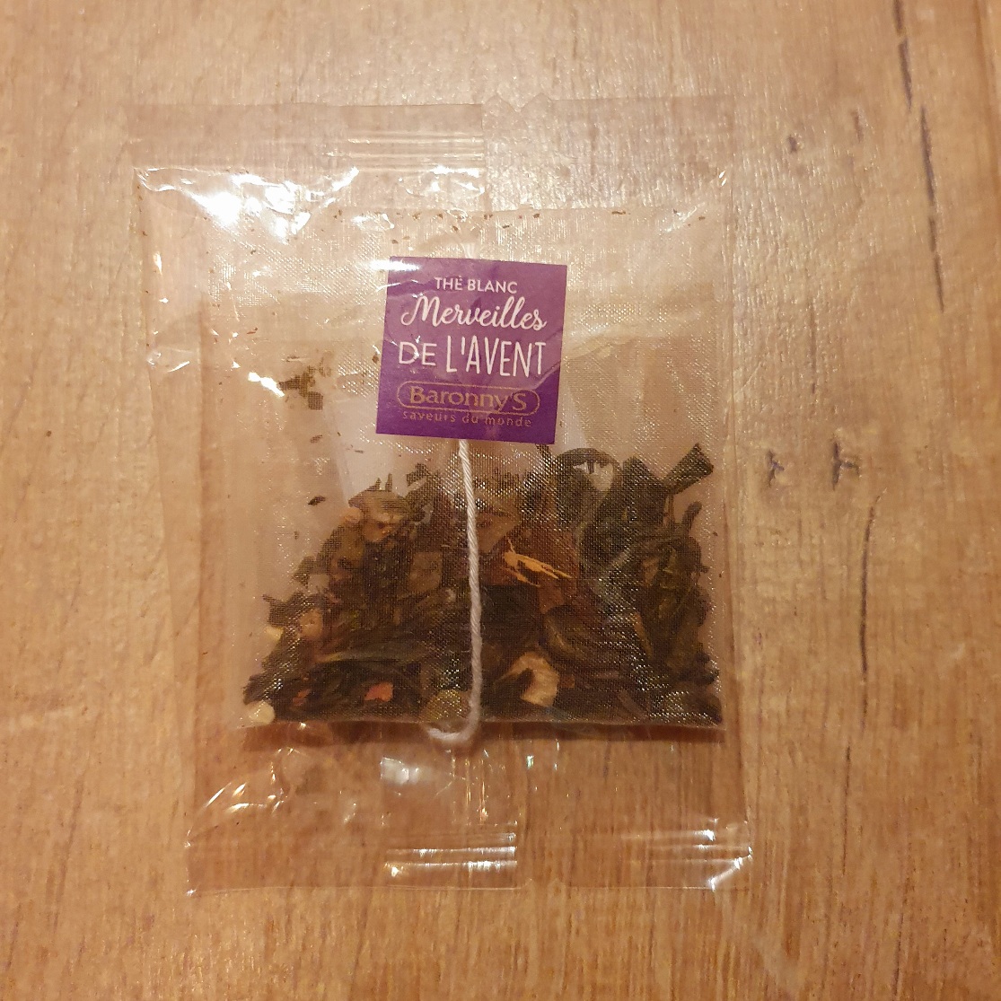 Thé blanc Merveilles de l'Avent – Image 3
